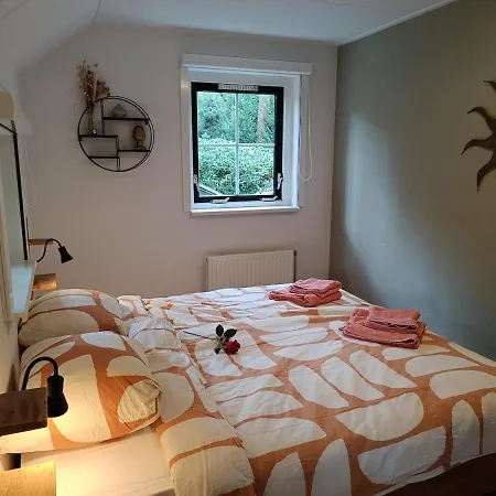 Rustig Boshuis Lunteren, Veluwe, Tuin En Haard Ferienhaus *