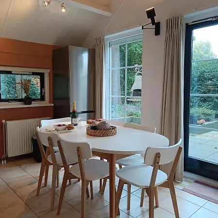 Rustig Boshuis Lunteren, Veluwe, Tuin En Haard